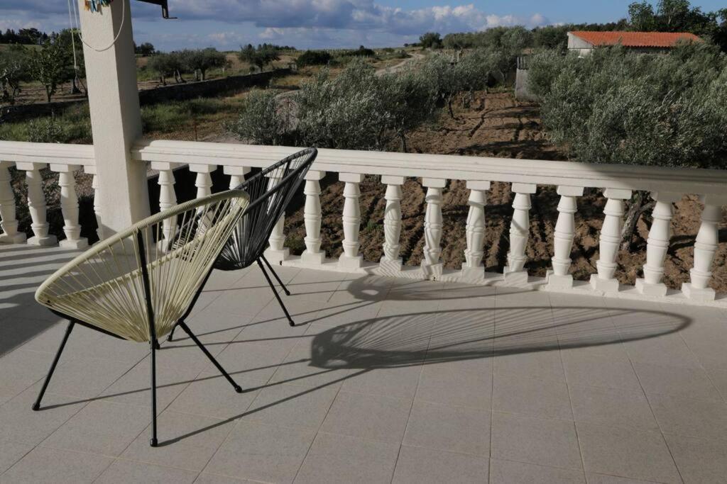 Villa Mendes Oliva Алмейда Экстерьер фото